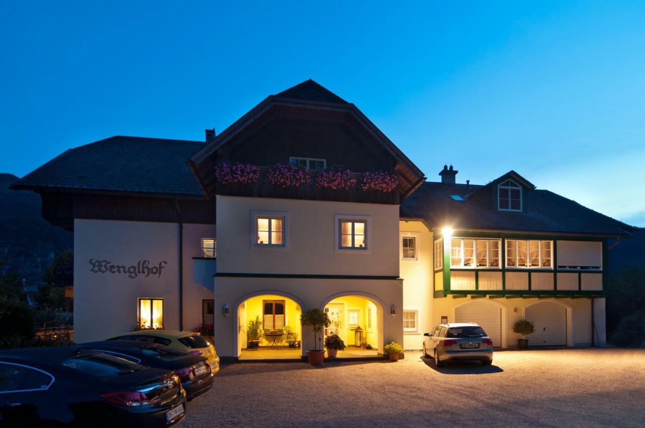 Hotel Garni Wenglhof Sankt Gilgen Exterior foto